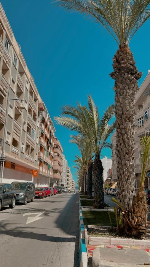 Apartamento Playa Del Cura Torrevieja Kültér fotó